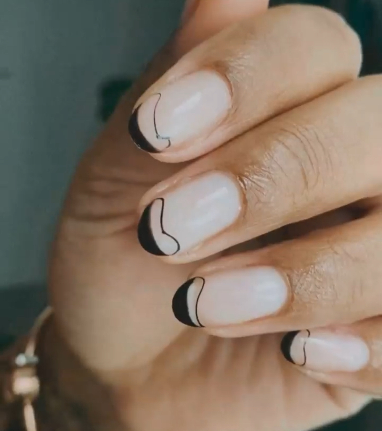 Classic nails