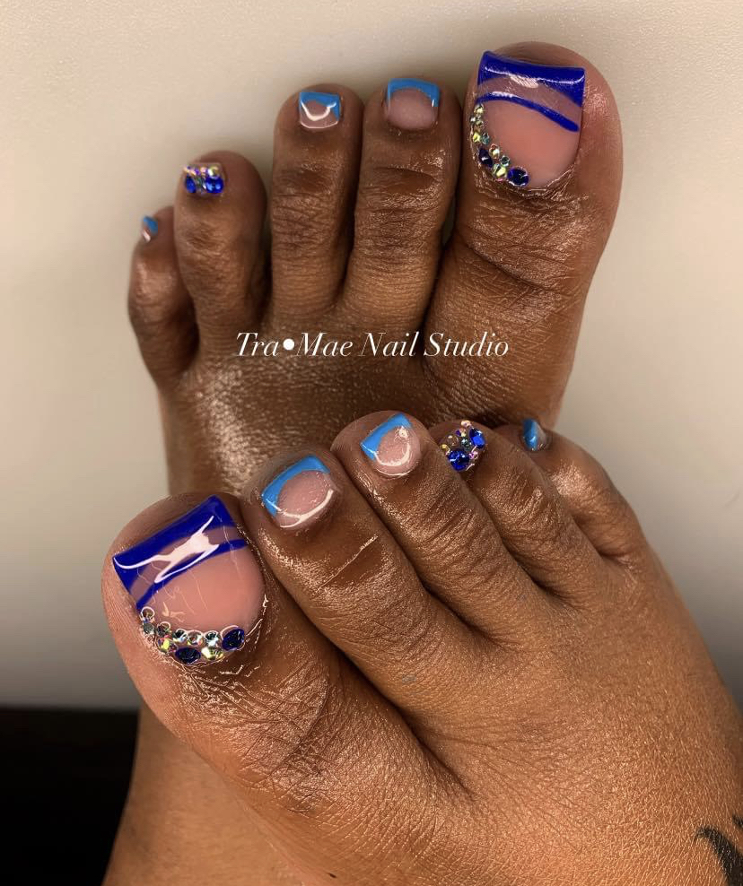 Fancy Acrylic Toes With A Pedicure