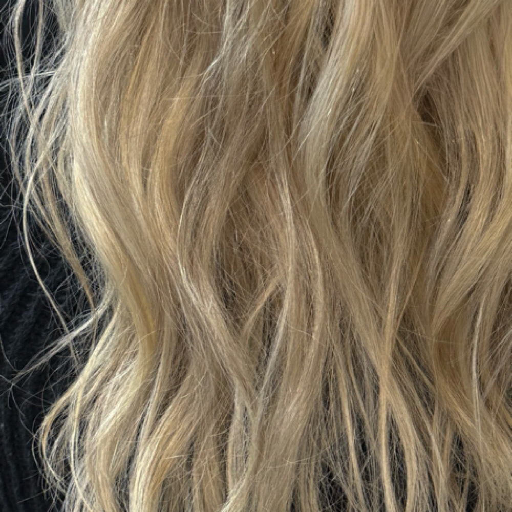 Highlights at Rhonda’s hair design in Florence, AL
