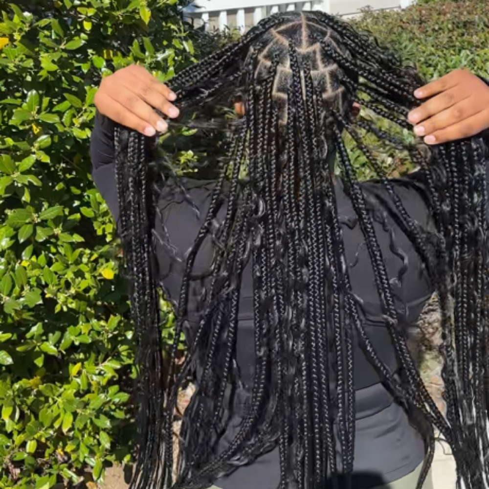 Medium Bohemian - Thigh Length at Knotless By Mya in union city, GA