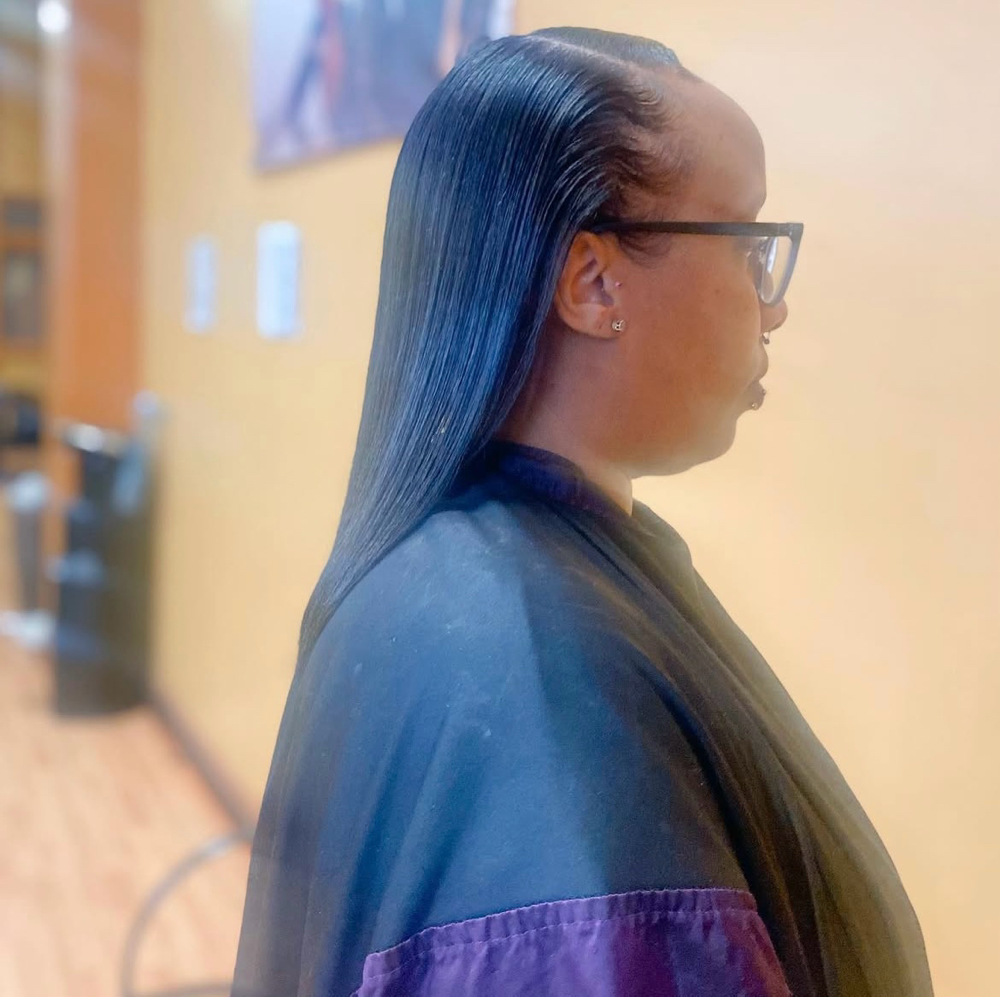 Wash,Press & Flat Iron at Lonna Styles in Stockton, CA