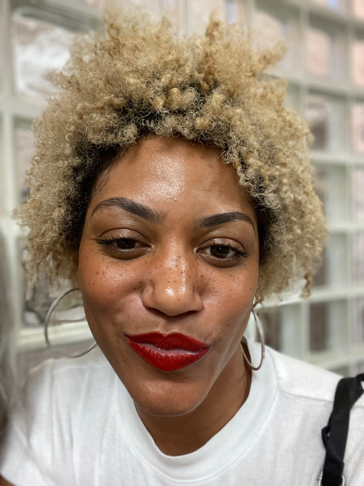Freckles at Elle 14 Ink Studio in Germantown, TN