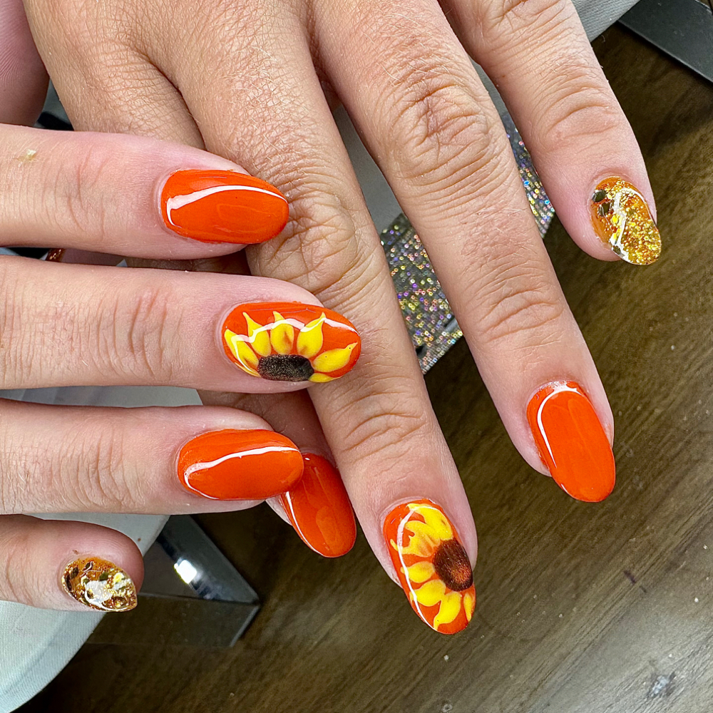 3 Wk)GEL POLISH CHANGE at BELLA CHRISTINE'S NAIL STUDIO in Jefferson, OH
