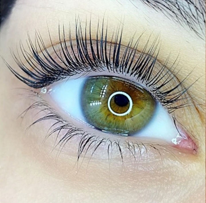 Lash Lift And Tint