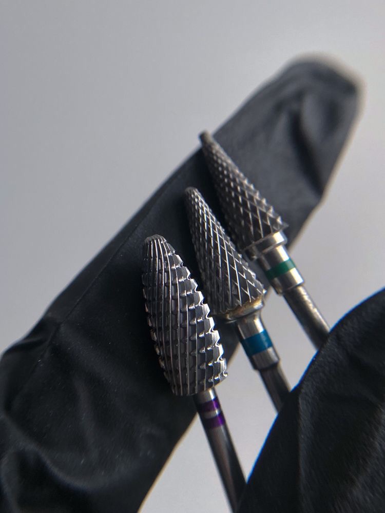 Gel/Acrylic removal at Julia Nails LA in Encino, CA