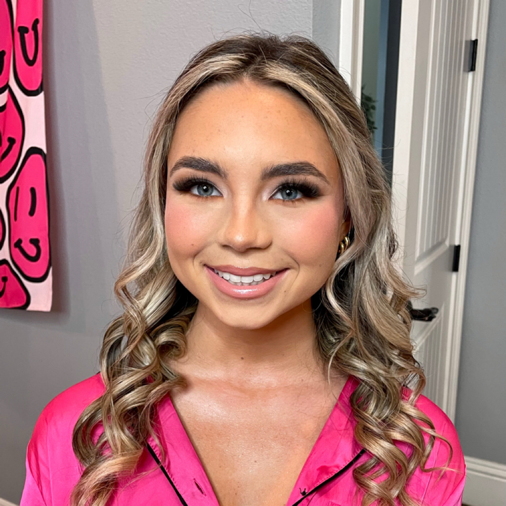 Full Glam makeup at Allison Artistry in Orlando, FL