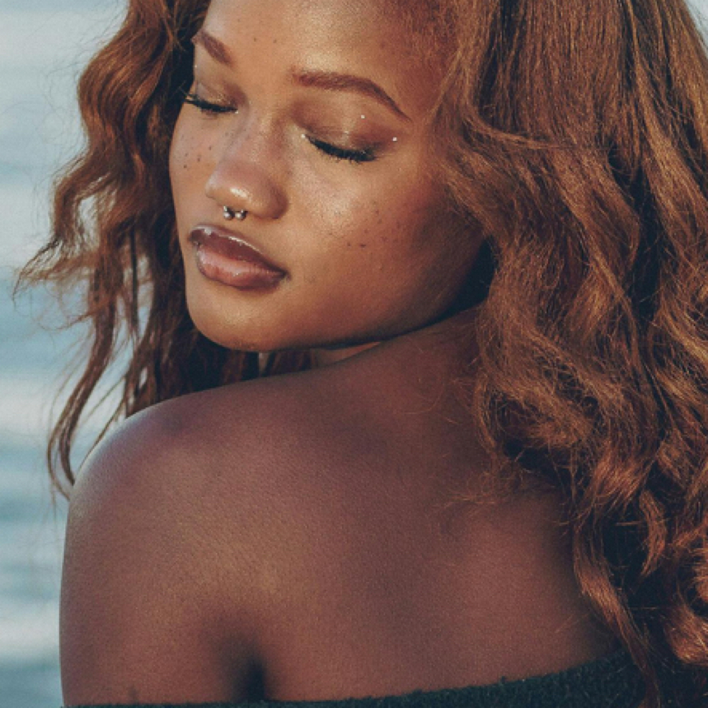 Shoulders at Luniah Beauty in Tampa, FL