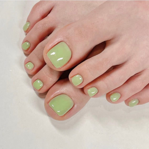 CLASSIC PEDICURE
