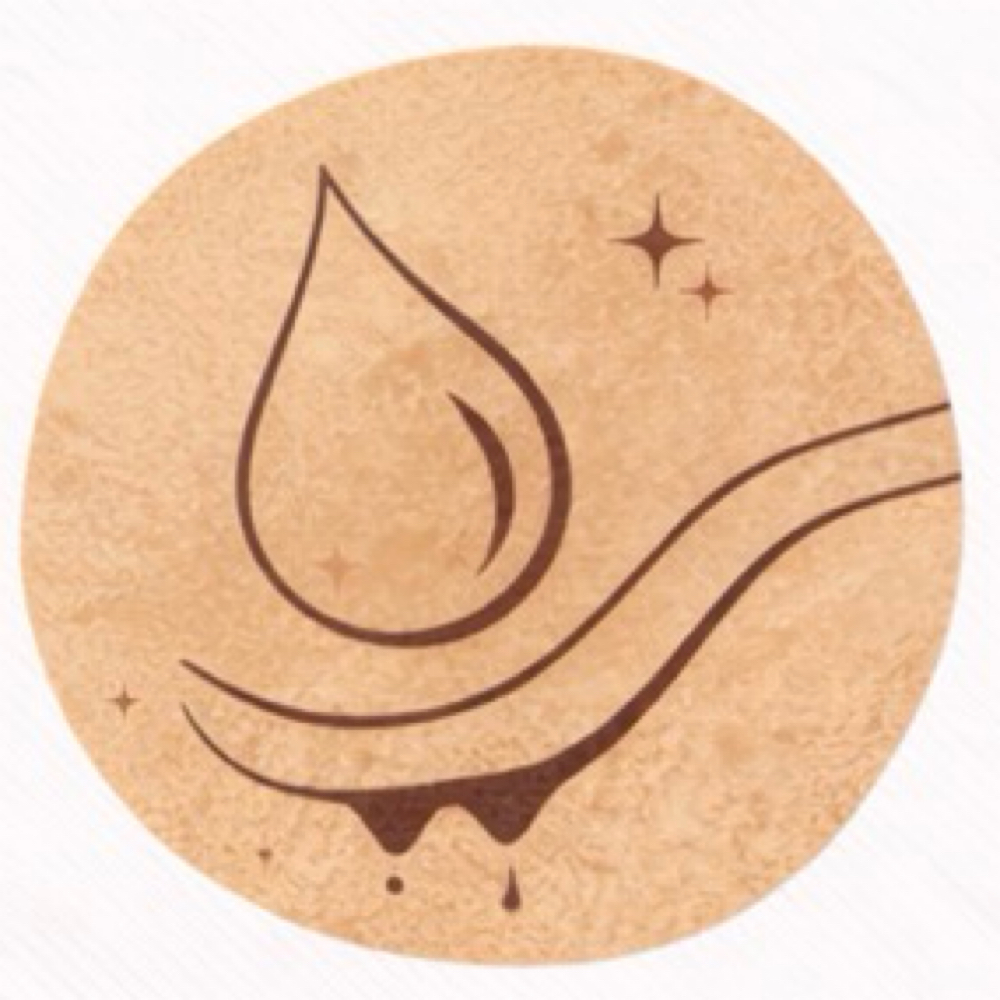 Full Leg Wax at LUXskin in Carnegie, PA