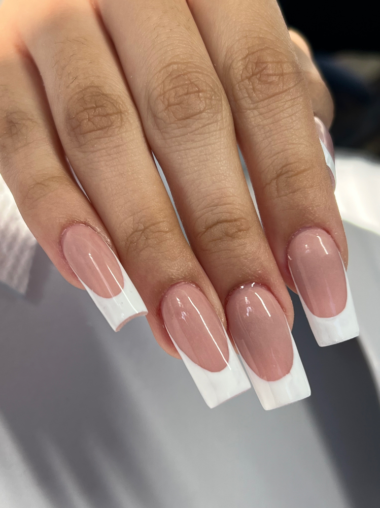 French Tip Acrylic Nails