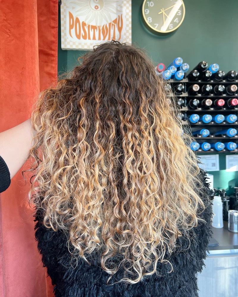 curly haircut