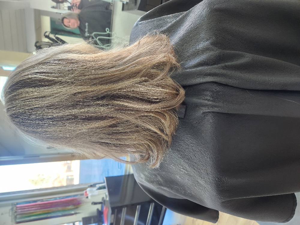 Root touch up