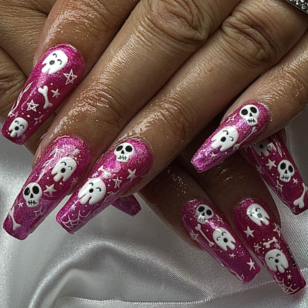 Full Set Design of Cateye at Love My Cut in Casa Grande, AZ