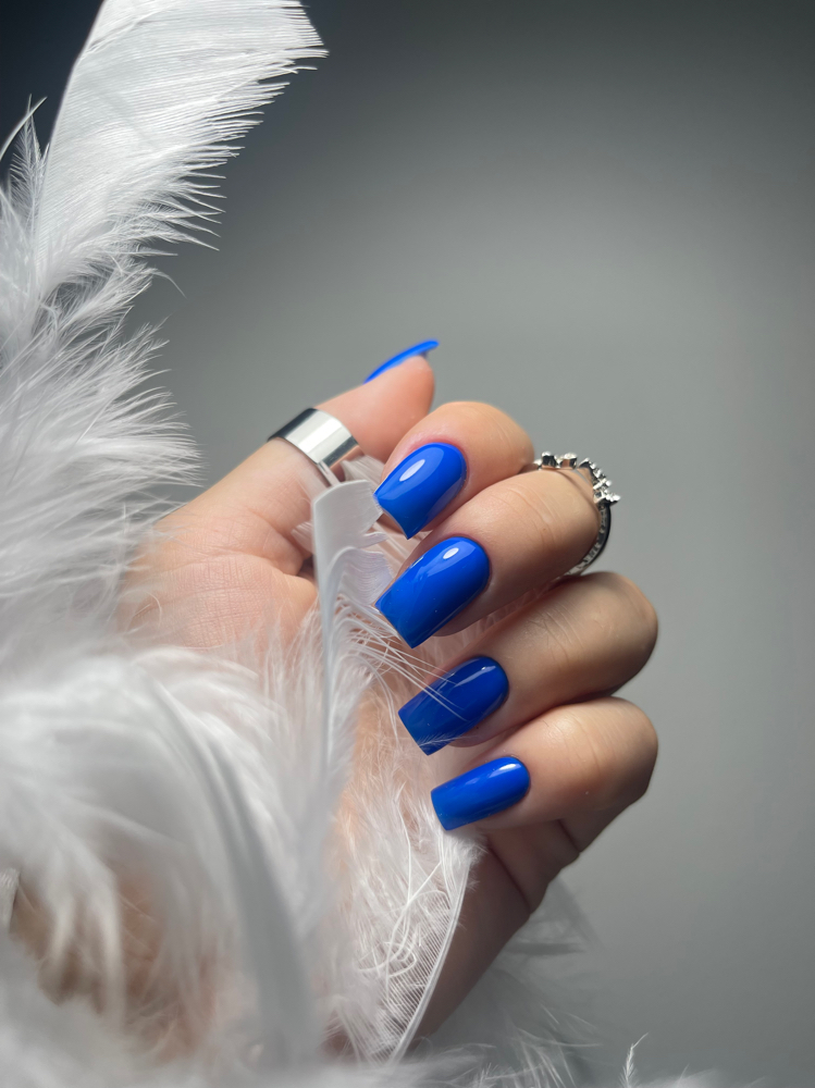 No-chip mani with strengthening/Gel