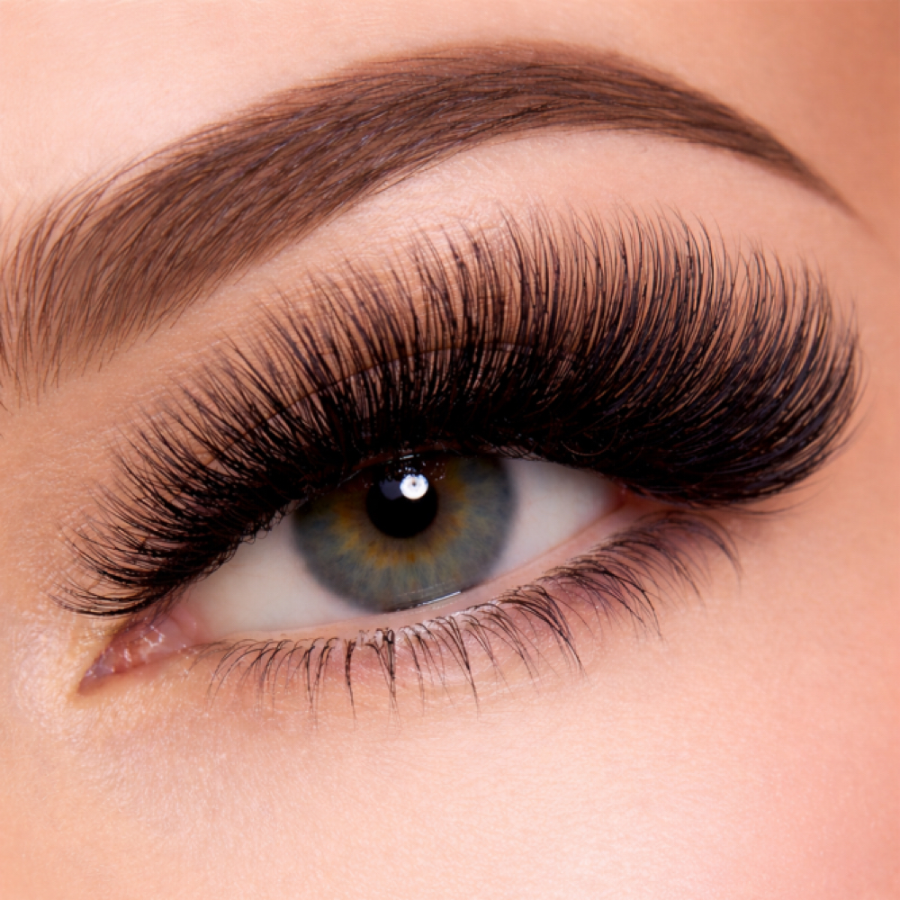 SIGNATURE VOLUME FULL SET at Star Spa Lash & Brow By: Evelyn Esthetician in Oakland, NJ