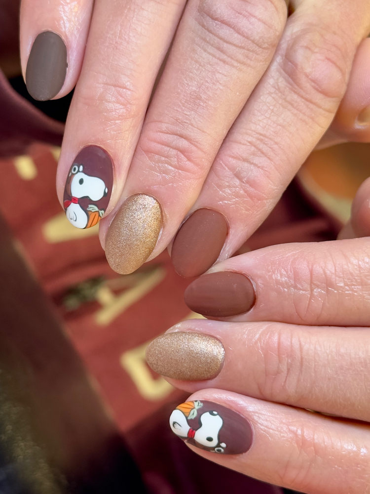 Nail Art - Detailed