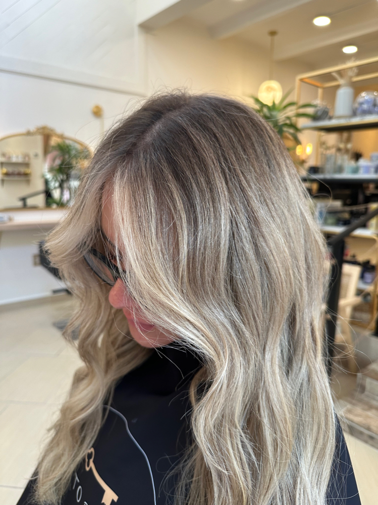 Face Framing/Mini Highlight T1 at Casa Mane Salon in Scottsdale, AZ