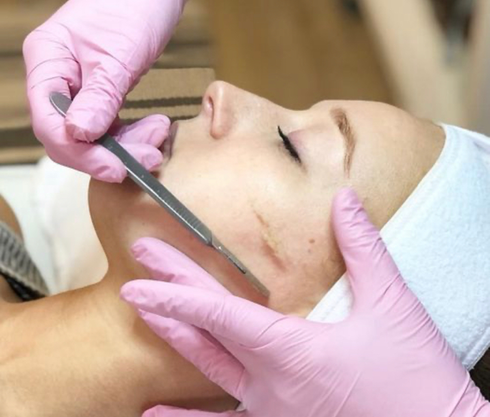 Dermaplane Pro Facial