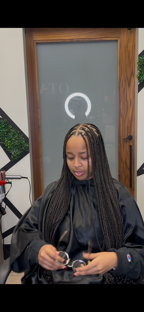 Knotless Braids (medium) at Oh That Ain’t Bad in Houston, TX