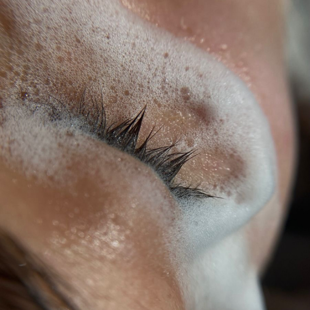 Lash Removal at La Dama Beauty Salon in Farmville, NC