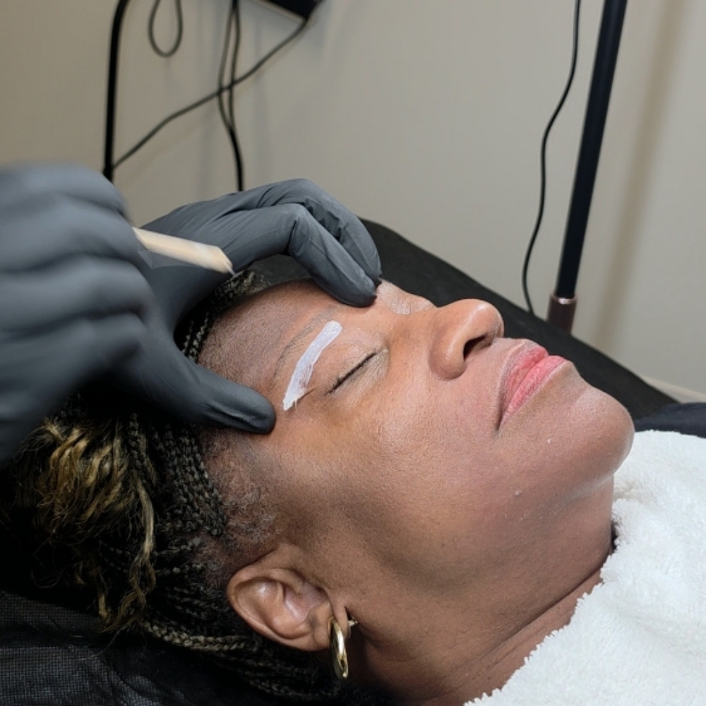 Eyebrow Shaping at LS Wax Studio in Grapevine, TX