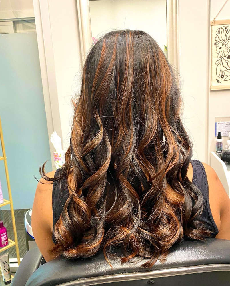 Shampoo And Deluxe Style