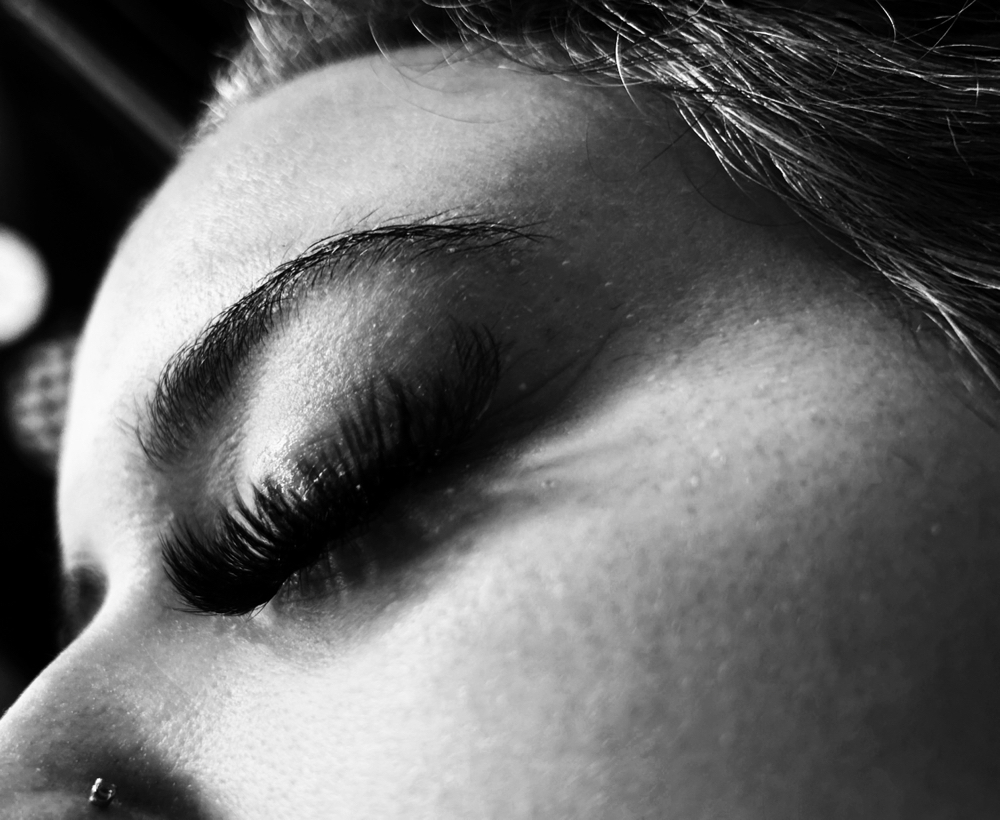Extended Lash Fill In