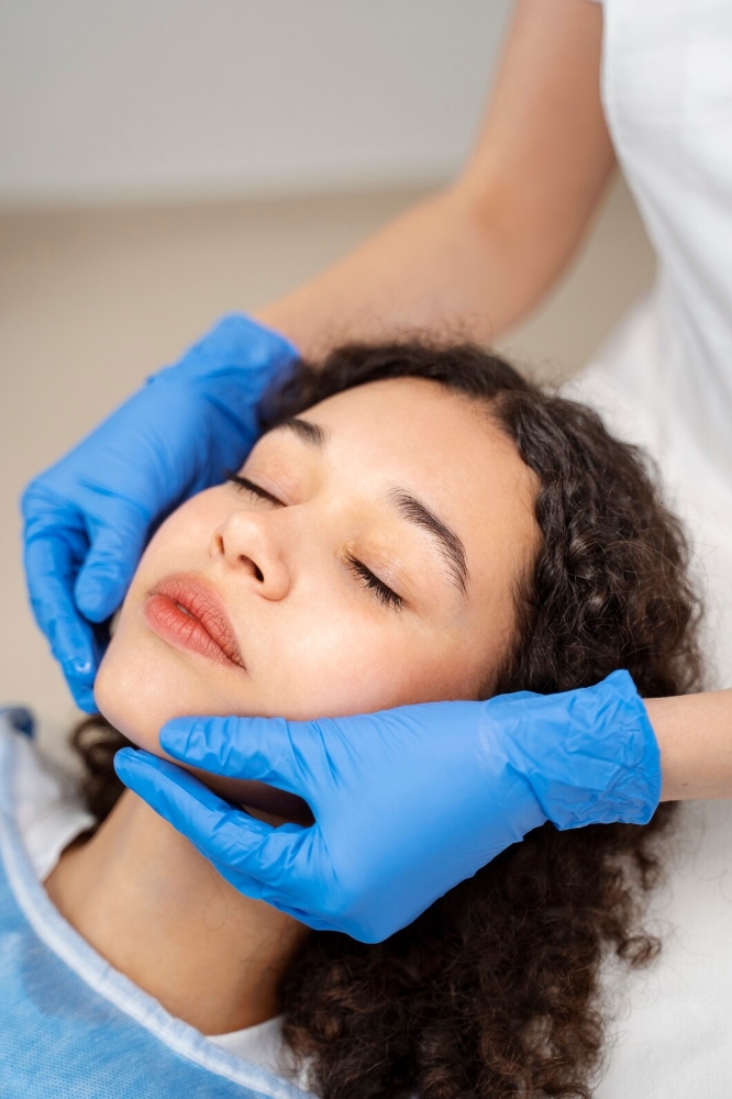 Dermaplaning Facial