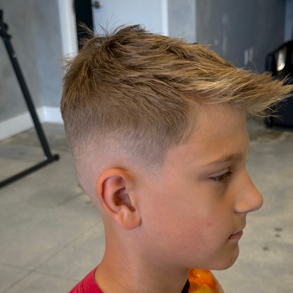 Boys Haircut(under 10) - Luis at STANDARD HAIR in Overland Park, KS