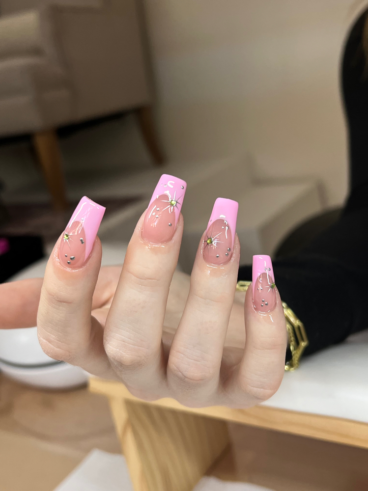 med nail art/ french