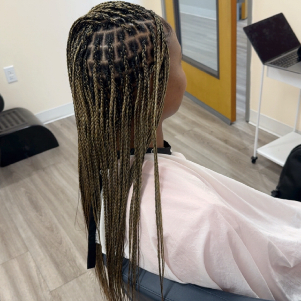 S-medium Knotless Lower Back at Luxe braids & beauty LLC in Dallas, TX