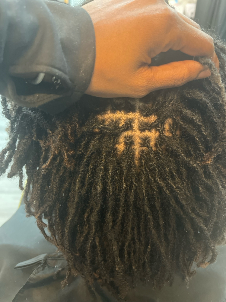 MicoLoc Start To Bottom Of Face at Bebee's Hands in Valdosta, GA