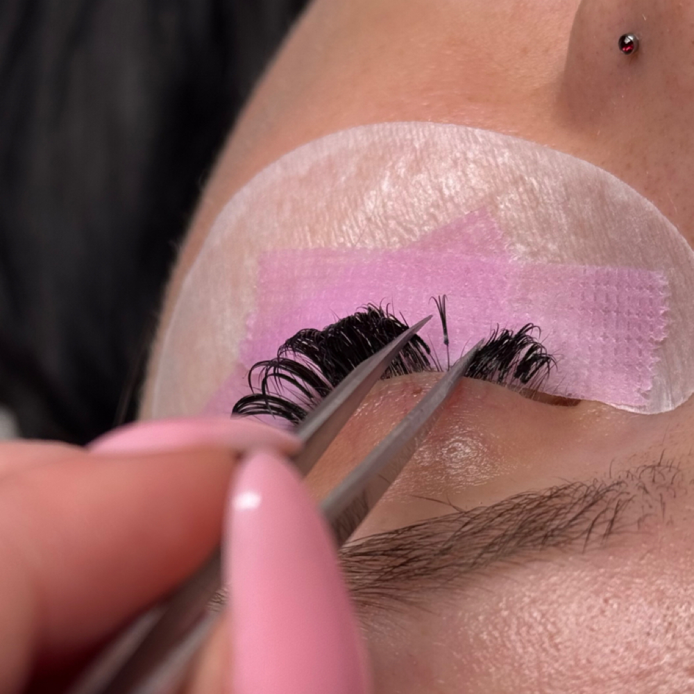 FILL IN (MEGA VOLUME SET) at lashluxenm in brooklyn, NY