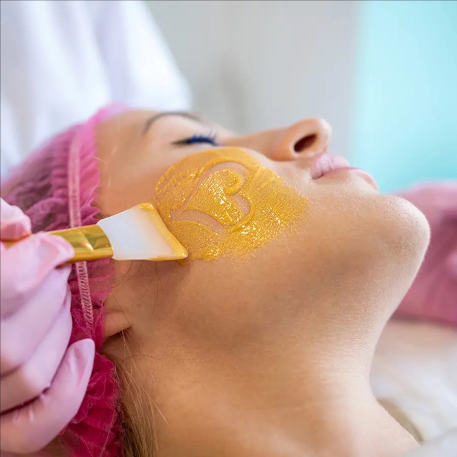 Cheek Wax at Jolie Femme Nails in Hoboken, NJ