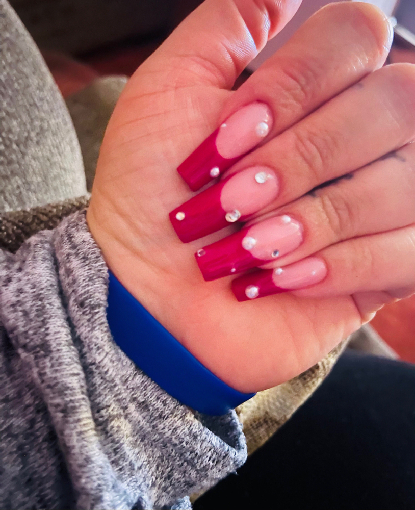 Piece Of Bling On Multiple Nails