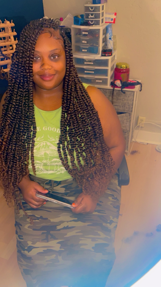 Small Passion Twist