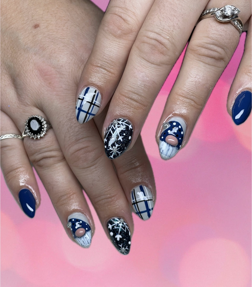 Detailed Nail Art