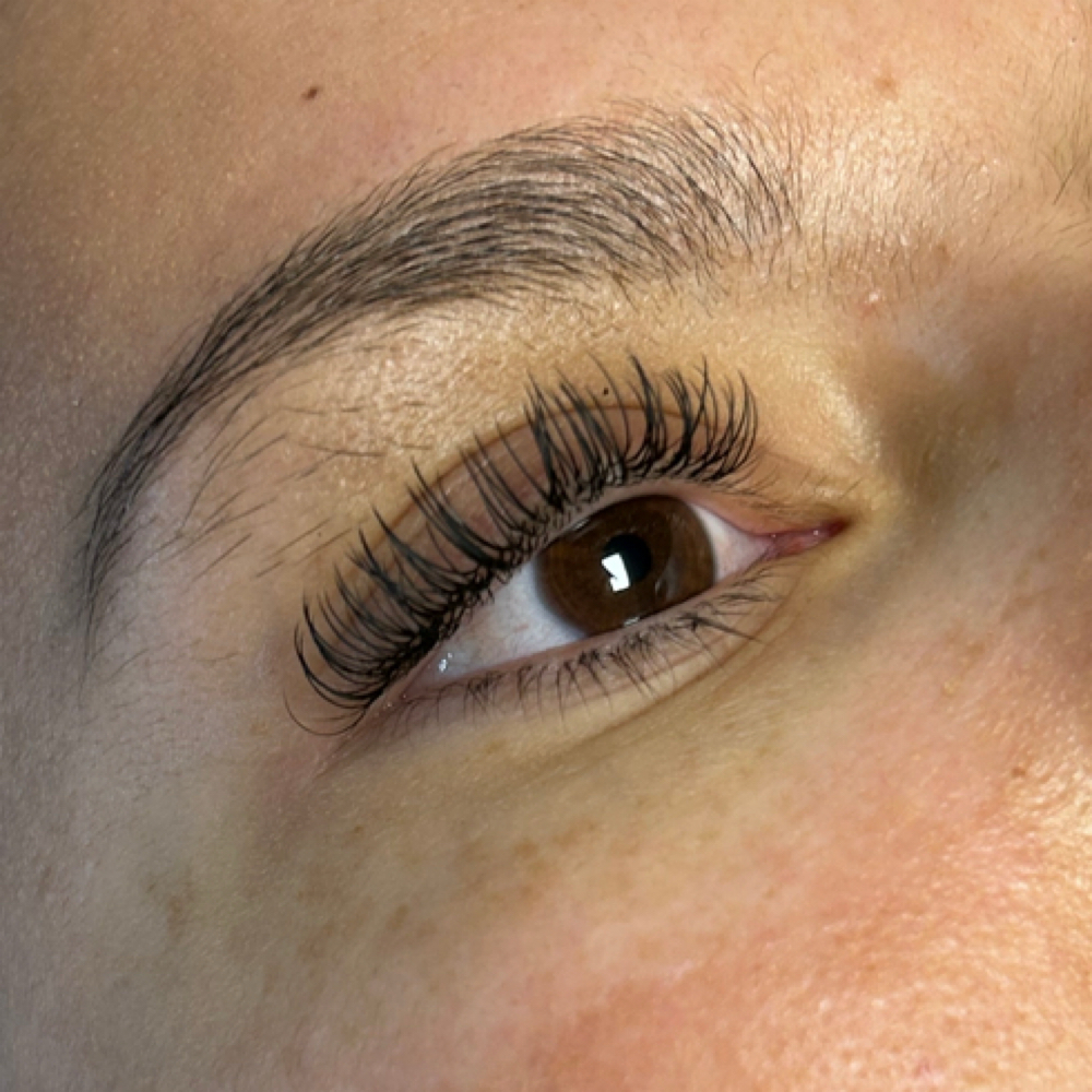Classic Refill at Groovy Lash in Allen, TX