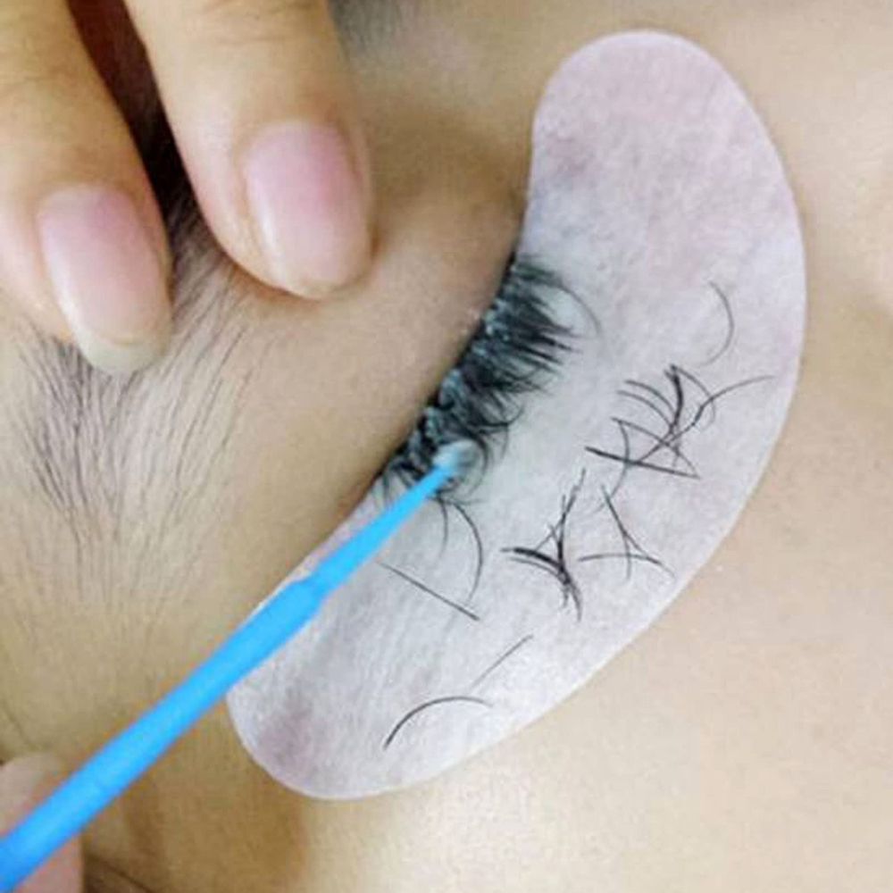 Lash Extension Removal