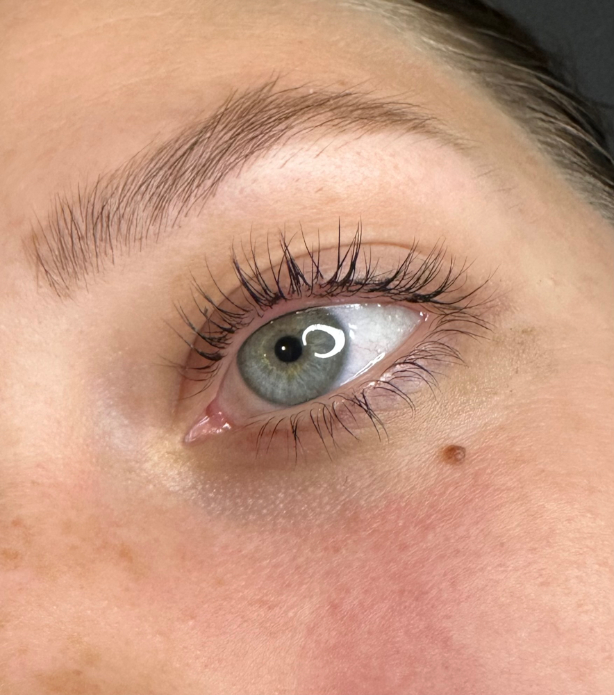 Lash Lift + Tint