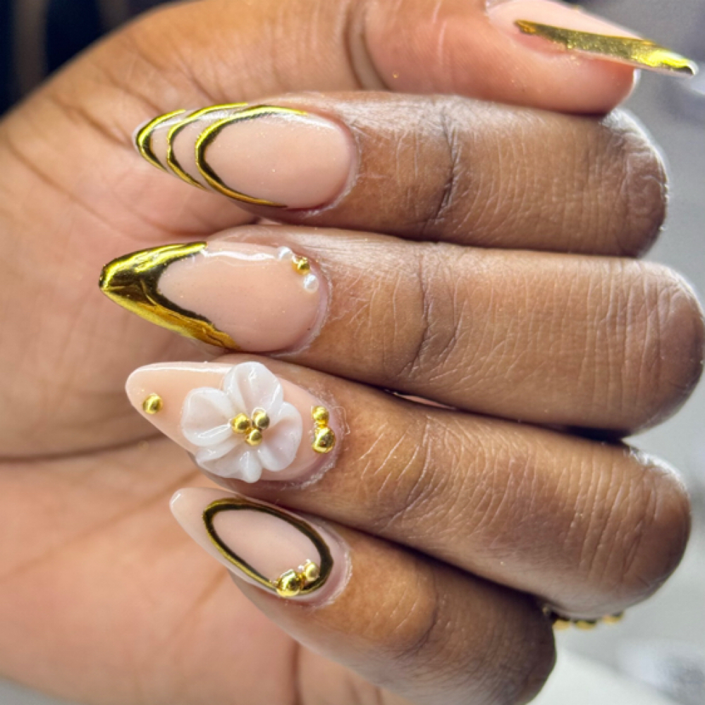 Chrome/ holographic designs at bebnails in roselle, NJ