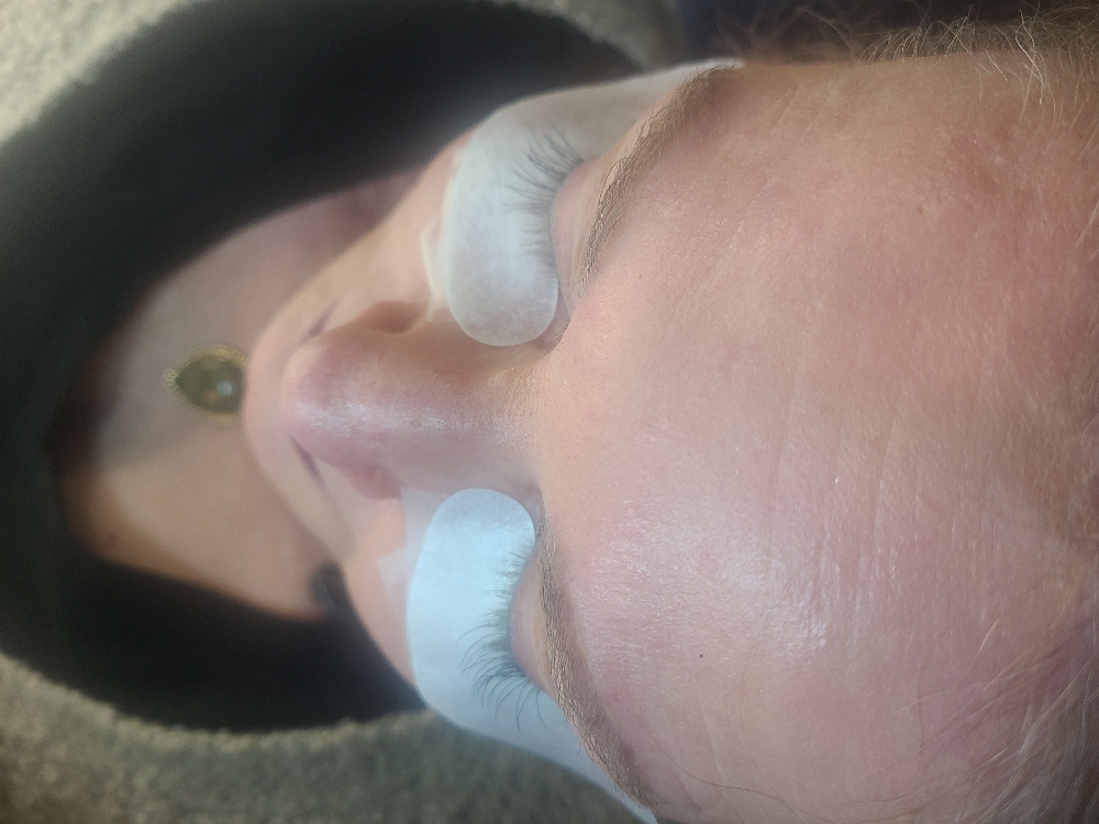 Remove Lashes