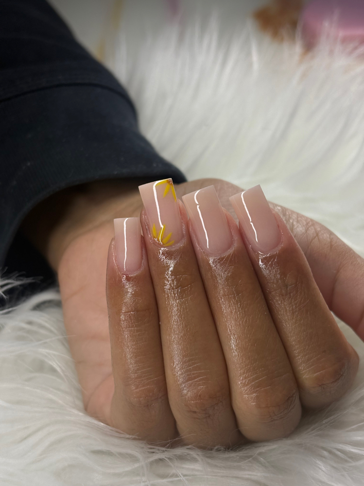 Medium Acrylic Overlay at Destinee Caballero in Lubbock, TX