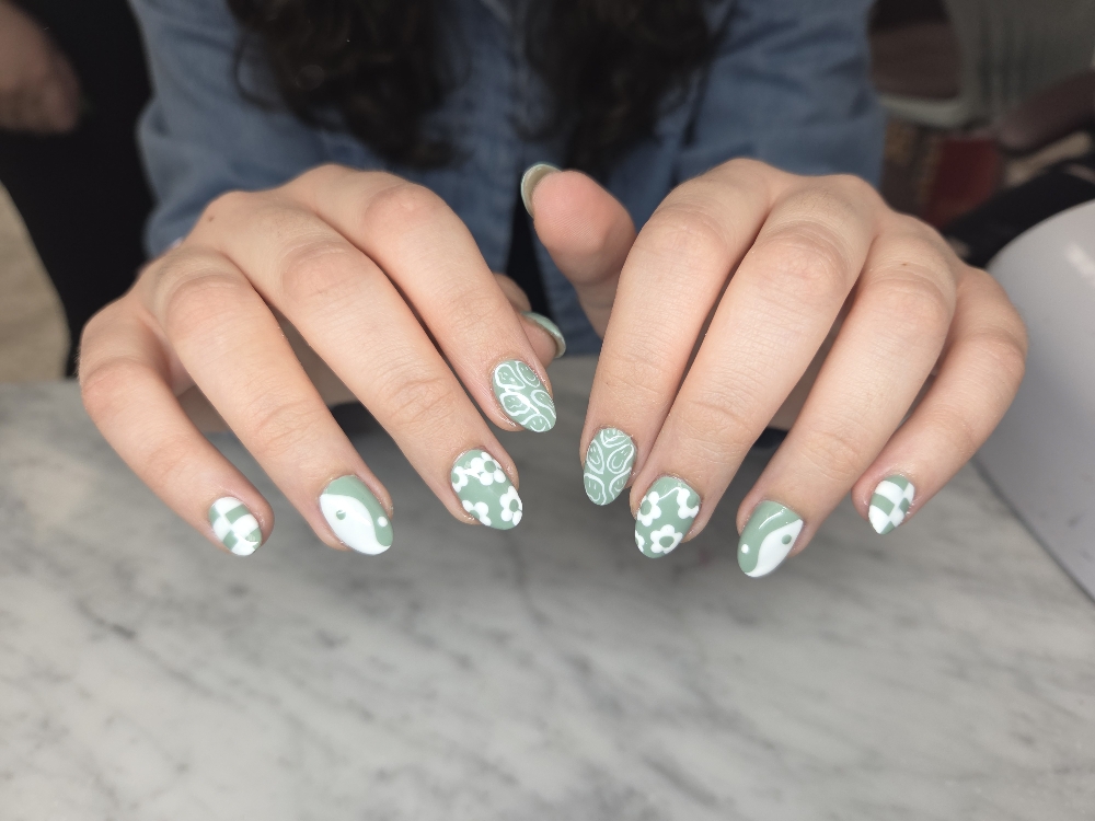 Polish Change (Hands)