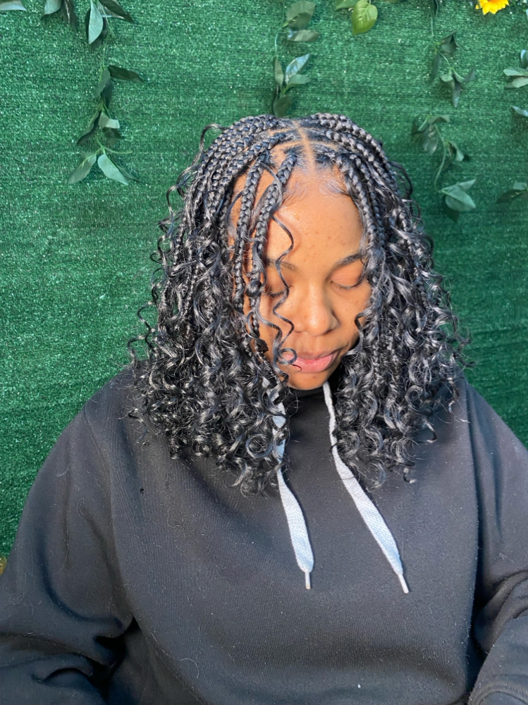 MEDIUM Boho Knotless Bob