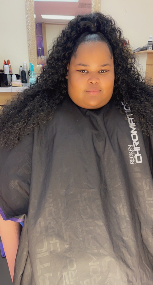 Half Up Half Down Quick Weave at 𝑬𝒍𝒊𝒕𝒆 𝑯𝒂𝒊𝒓𝒔𝒕𝒚𝒍𝒊𝒔𝒕 in Conroe, TX