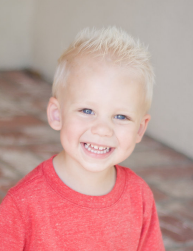 Kid's Haircut (ages 10 & under)