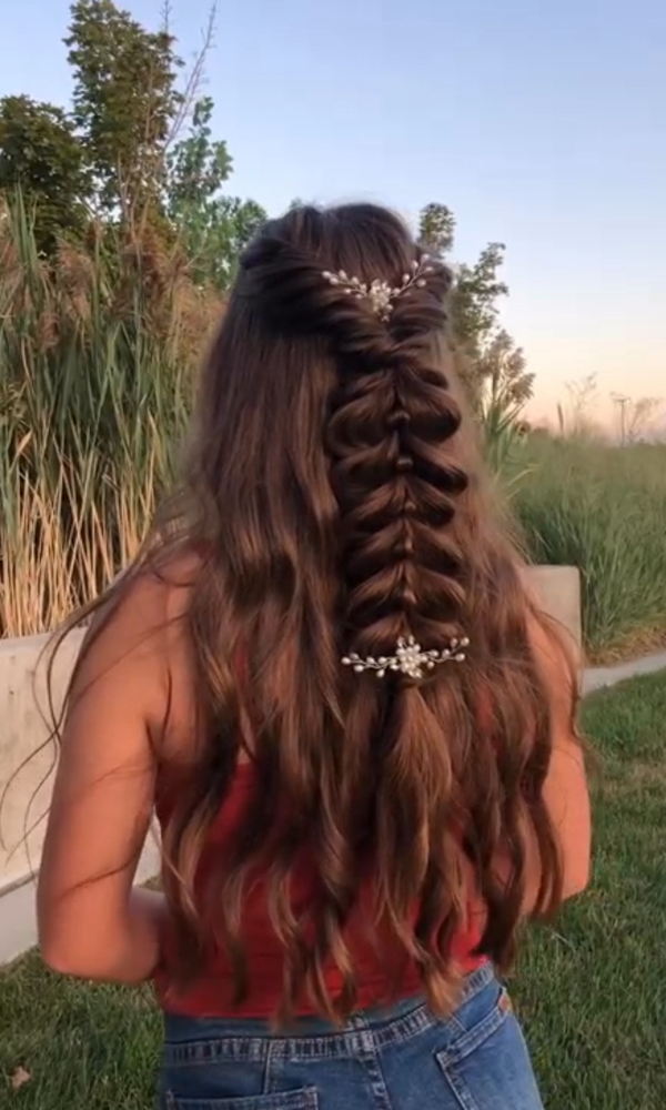 Bridal hair- half up
