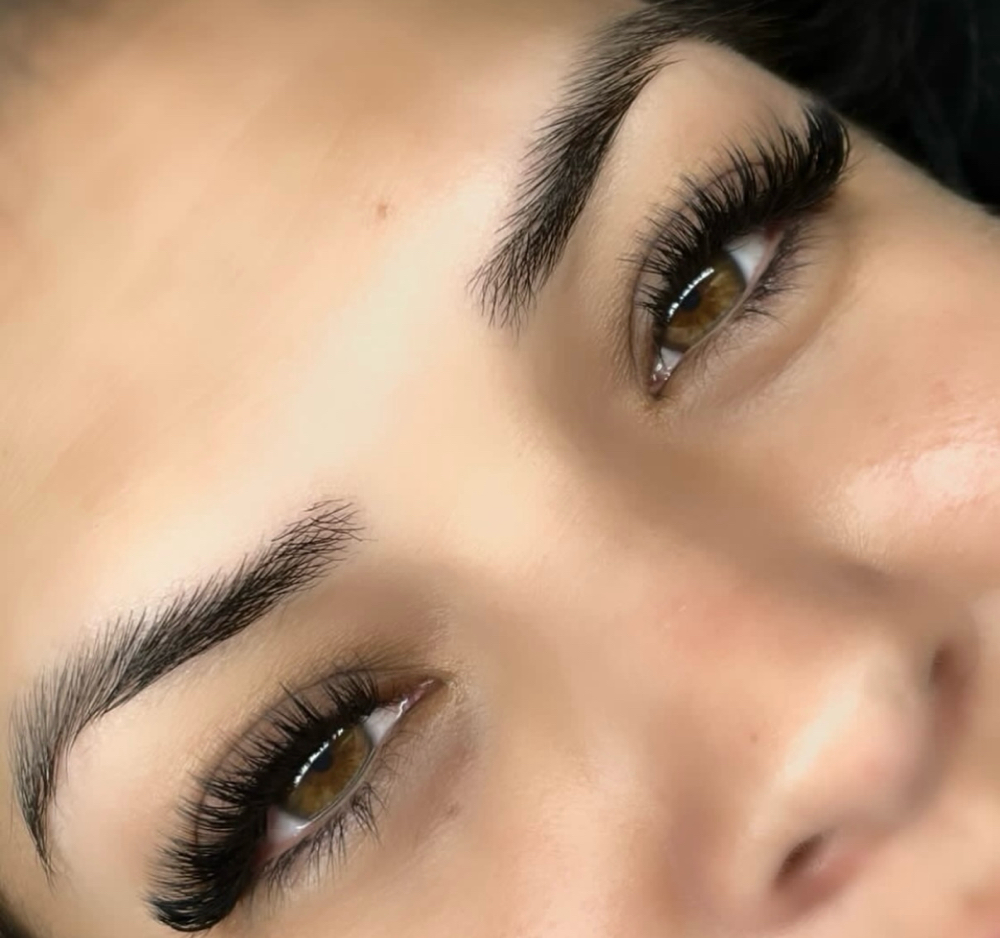 Hybrid Lashes Full Set