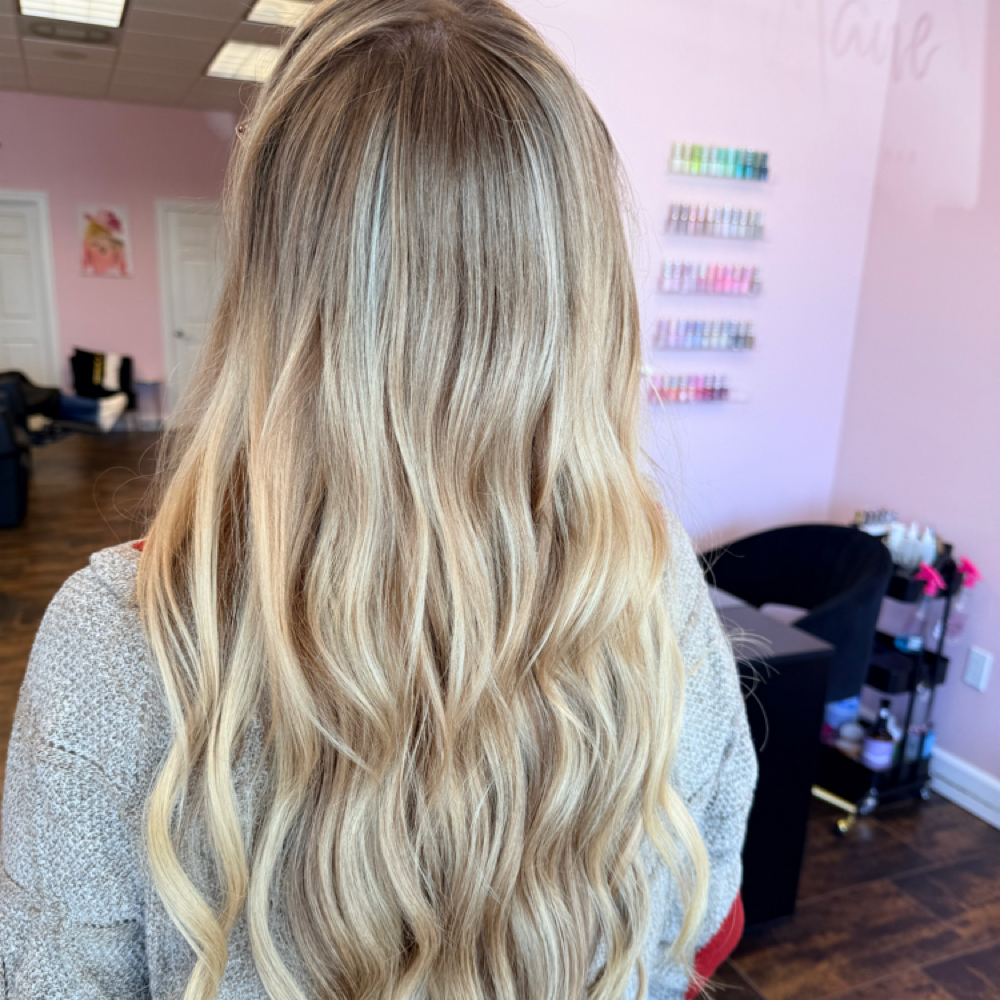 Halo Highlight & Cut at Mane Beauty Bar in Englewood, FL